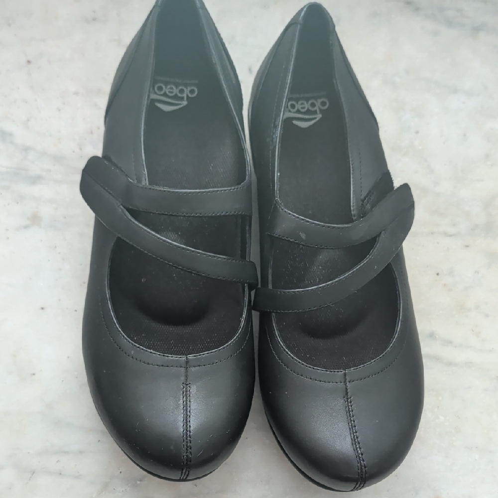 Abeo Black Mary Jane Flats with Dual Cross Straps